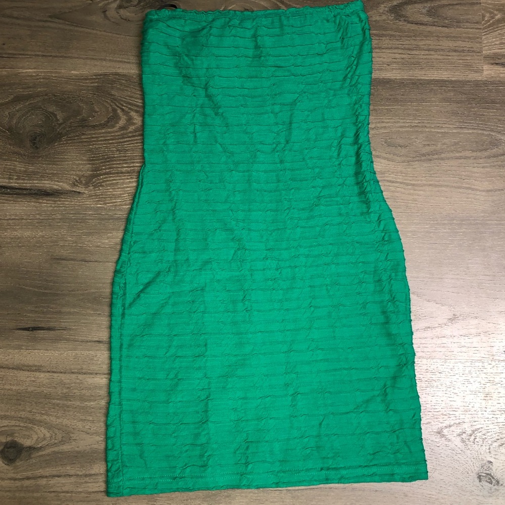 TIGHT BODYCON FOREVER21 DRESS